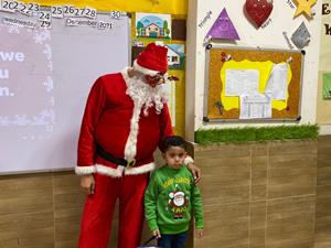 KG1B Christmas party and Letters project47